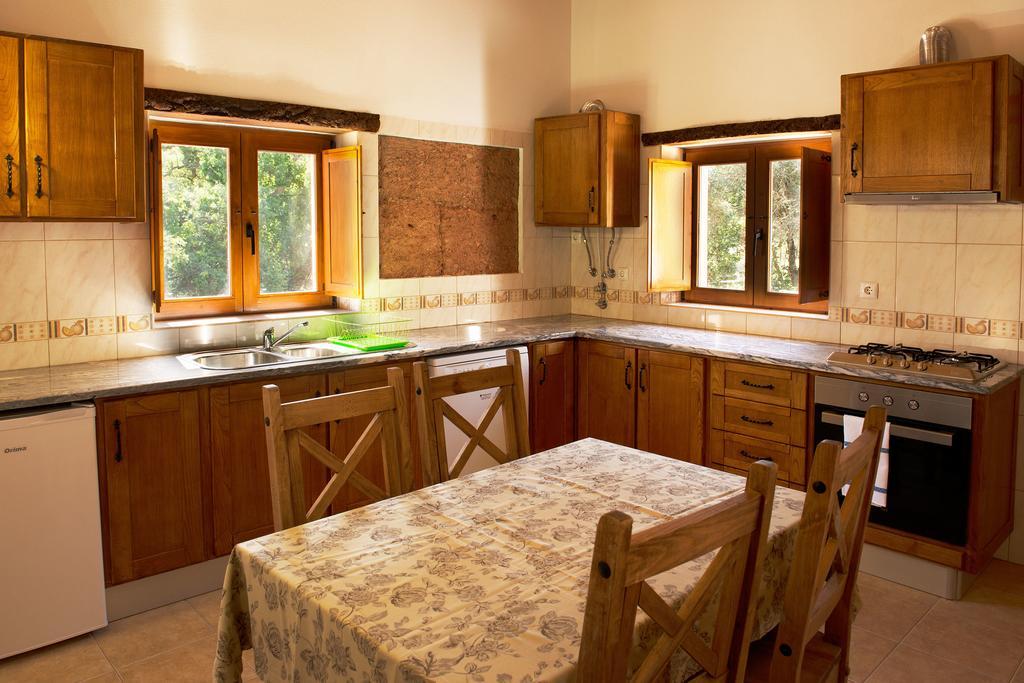 Recanto Da Ribeira Casas De Campo Monchique Phòng bức ảnh